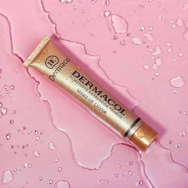 GlowRiva Weightless Liquid Foundation for oily skin