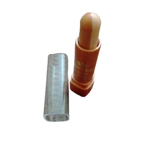 2-in-1 cream blonzer contour stick close-up on white background